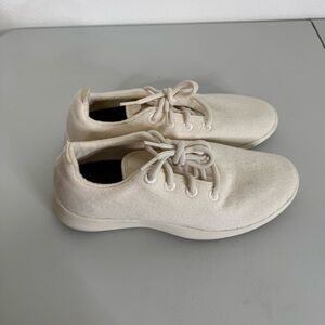 Allbirds Women’s Wool Runners in Cream‎ Size 10